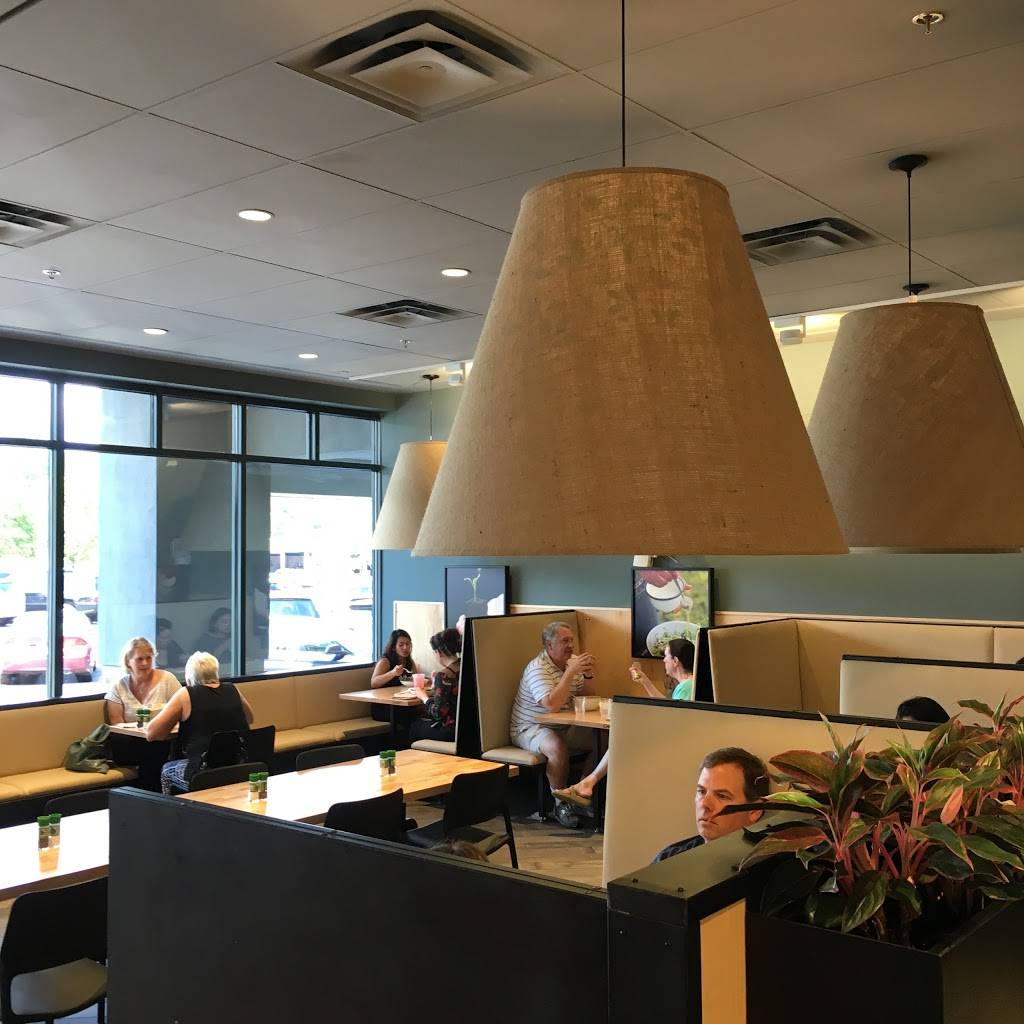 Chopt Creative Salad Co. | restaurant | 160 Maple Ave W, Vienna, VA 22180, USA | 7576561331 OR +1 757-656-1331