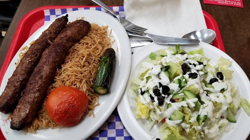 New York Style Chicken & Gyro | restaurant | 18501 Victory Blvd #2, Reseda, CA 91335, USA | 8185785500 OR +1 818-578-5500