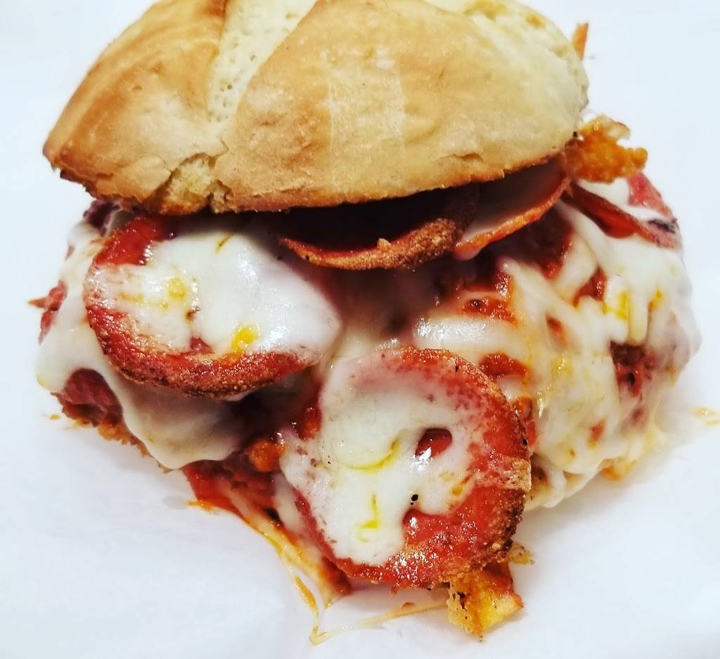 Dona’s Pizza | meal takeaway | 201 St Charles Ave 2nd floor, New Orleans, LA 70170, USA | 5042155559 OR +1 504-215-5559