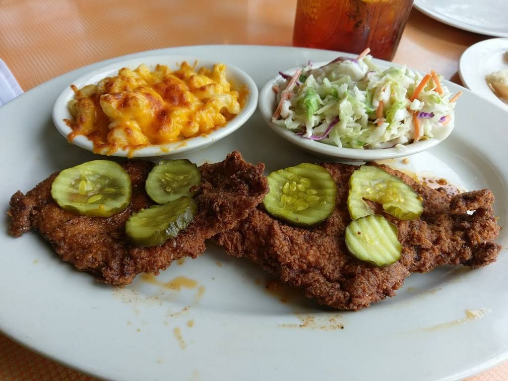 Lucilles Smokehouse Bar-B-Que | restaurant | 6628 Lonetree Blvd, Rocklin, CA 95765, USA | 9167807427 OR +1 916-780-7427