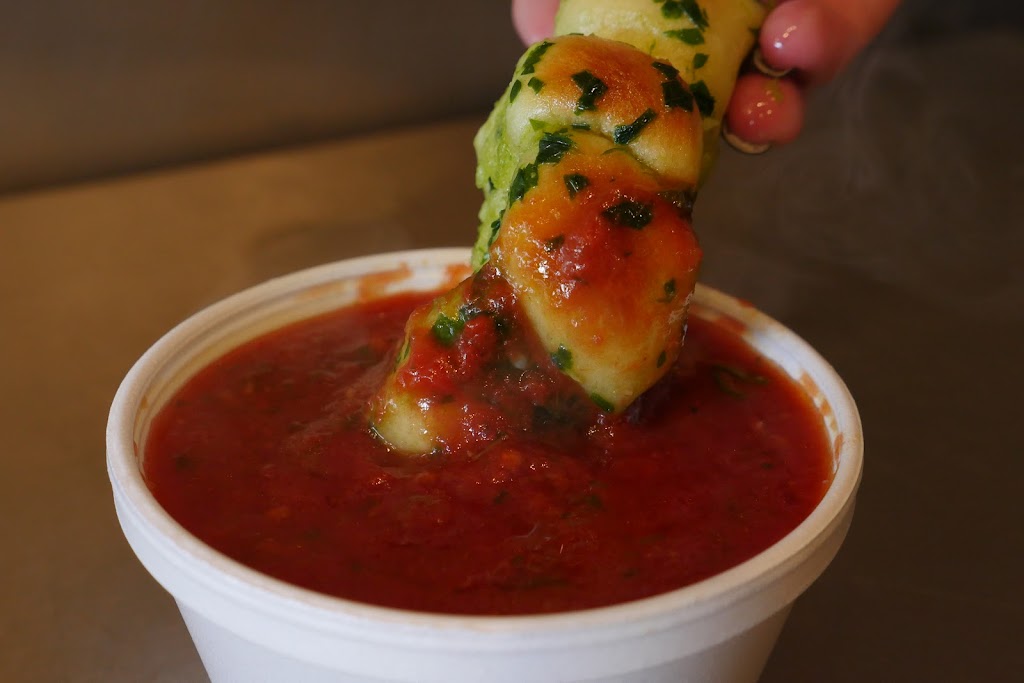 Brooklyns Finest Pizza | restaurant | 5613 Alton Pkwy, Irvine, CA 92618, USA | 9496531033 OR +1 949-653-1033