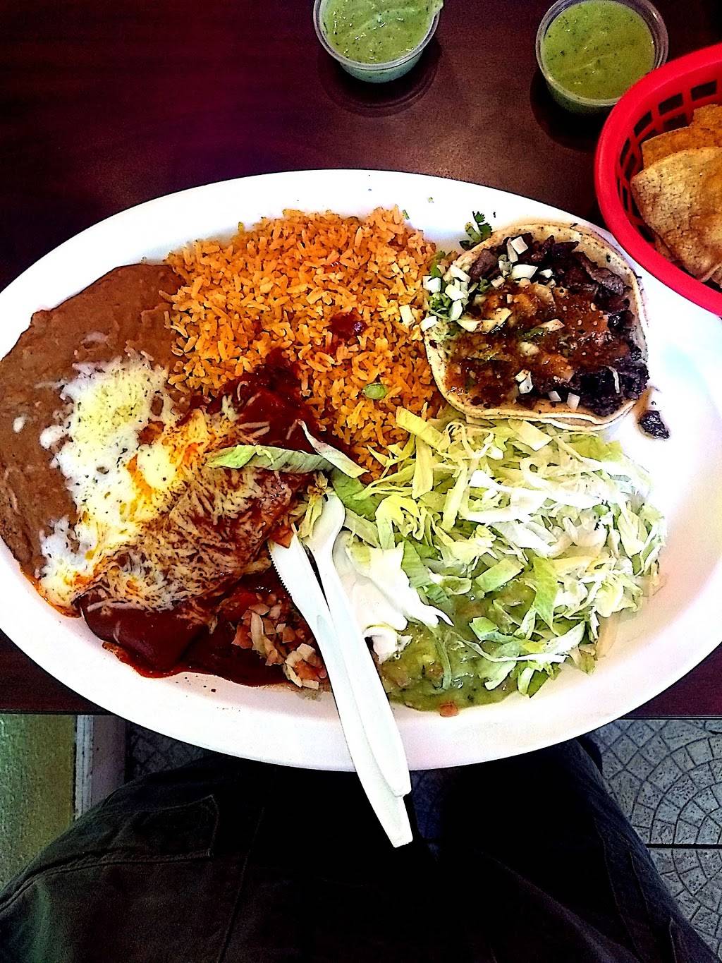 Daviss Pinata Mexican Grill | restaurant | 305 1st St, Davis, CA 95616, USA | 5307505001 OR +1 530-750-5001