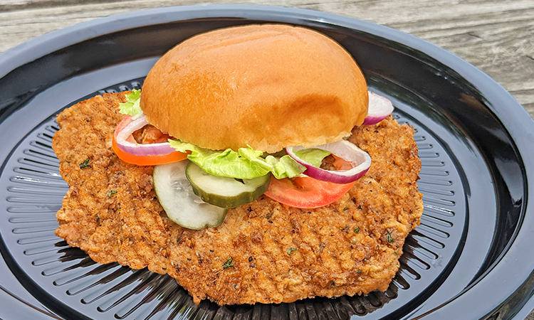 Barn Bites Food Truck | restaurant | 2501 Main St, Columbia, SC 29201, USA | 8035637529 OR +1 803-563-7529