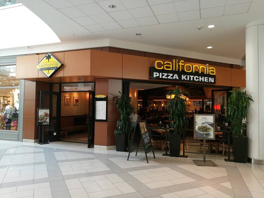 California Pizza Kitchen at South Shore Mall | restaurant | 250 Granite St, South Shore Mall, Braintree, MA 02184, USA | 7816026149 OR +1 781-602-6149