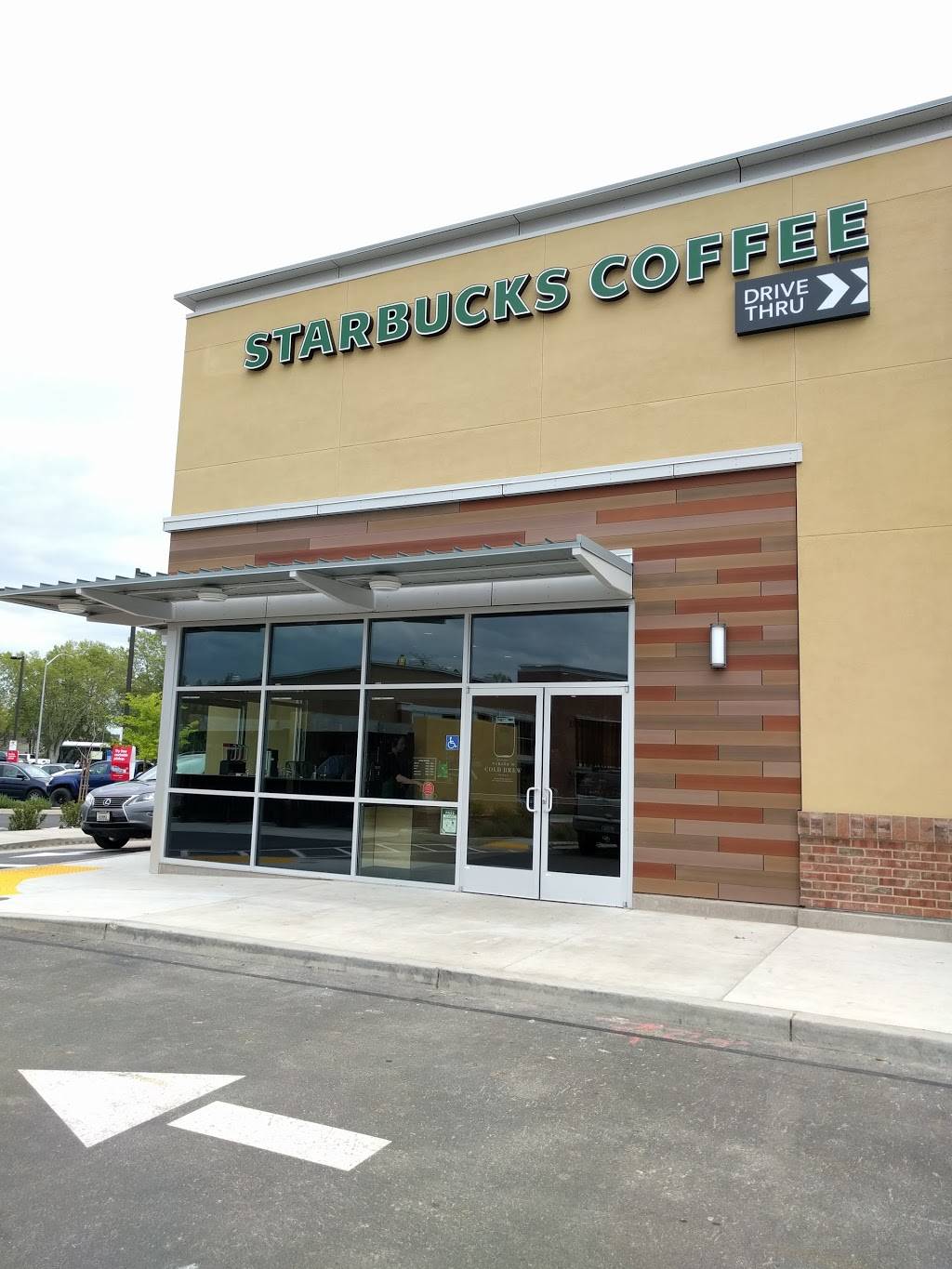 Starbucks | cafe | 2095 Fair Oaks Blvd, Sacramento, CA 95825, USA | 9162921248 OR +1 916-292-1248