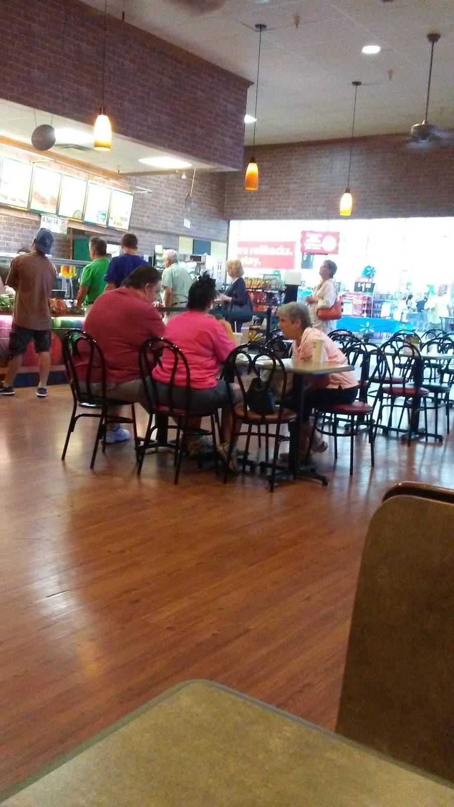Subway | restaurant | 550 Highway 17 North, North Myrtle Beach, SC 29582, USA | 8436630761 OR +1 843-663-0761