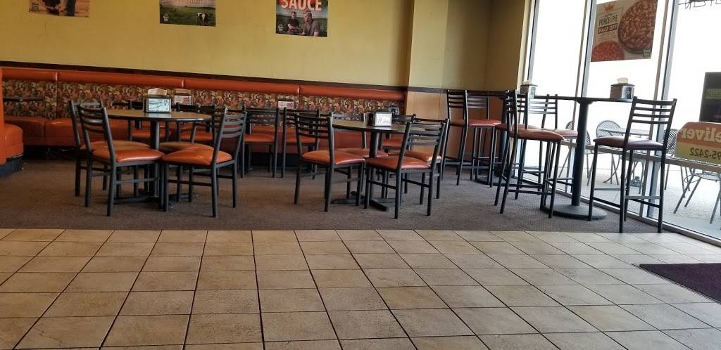 Round Table Pizza | meal delivery | 10101 Valley View St, Cypress, CA 90630, USA | 7149952422 OR +1 714-995-2422