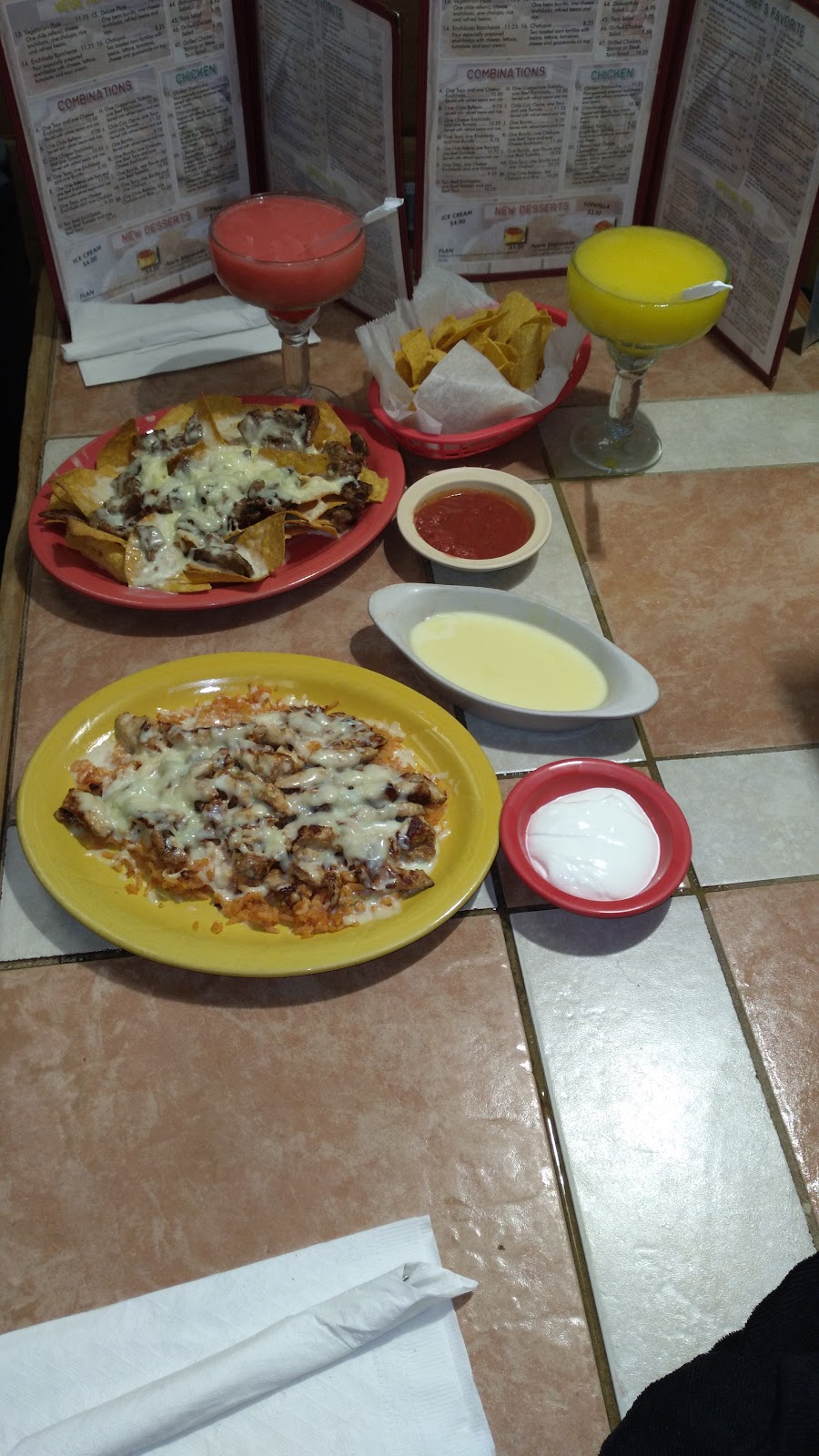 Old Mexico | restaurant | 202 W 3rd St, Donalsonville, GA 39845, USA | 2295241431 OR +1 229-524-1431