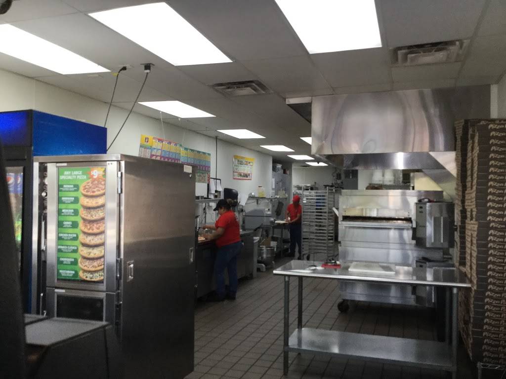 Pizza Patron | meal takeaway | 4638 W Commerce St, San Antonio, TX 78237, USA | 2104342800 OR +1 210-434-2800