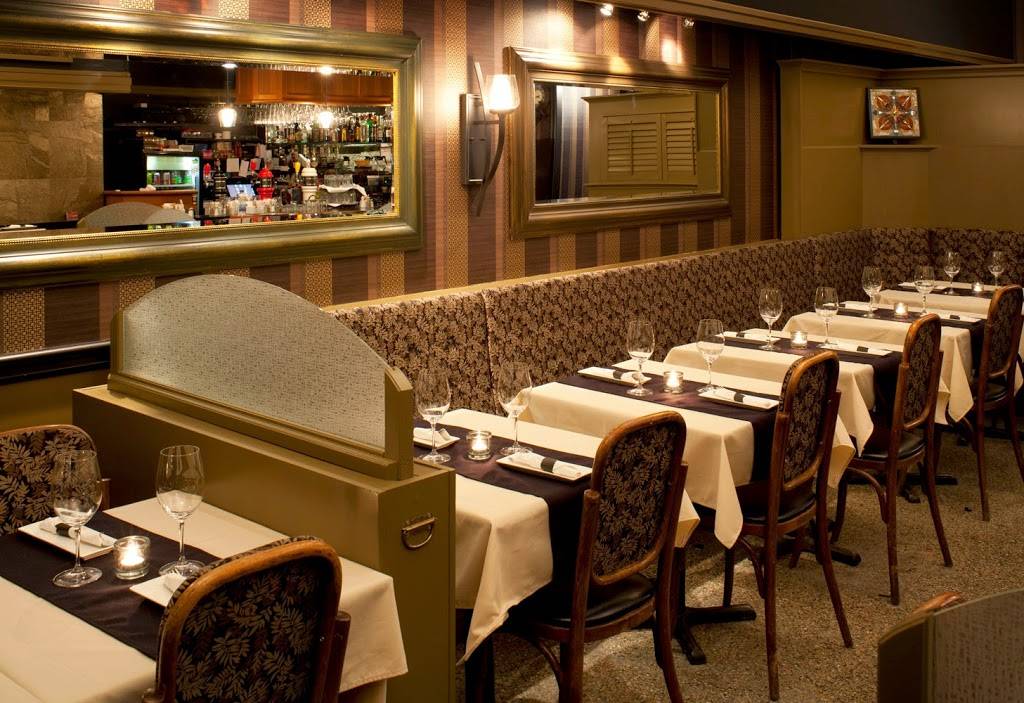 Resto Bistro LEntracte | restaurant | 247 Rue Lindsay, Drummondville, QC J2C 1P2, Canada | 8194774097 OR +1 819-477-4097