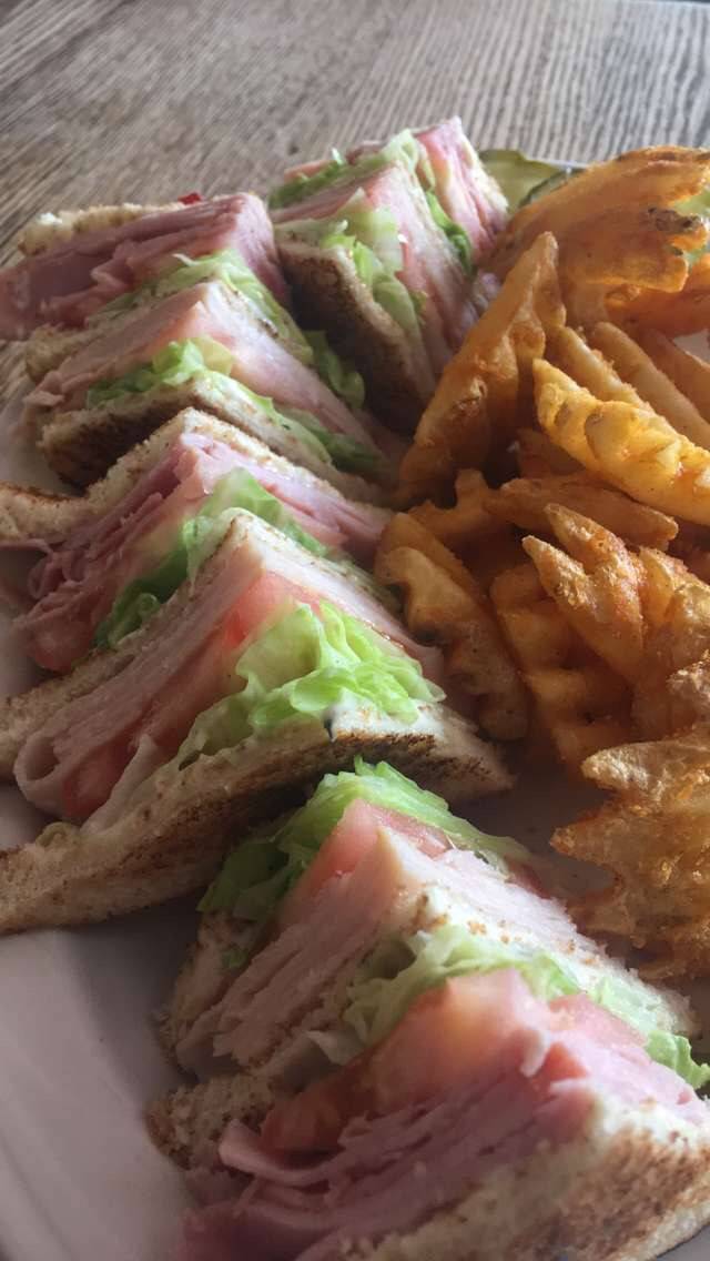 Kissners | restaurant | 524 Clinton St, Defiance, OH 43512, USA | 4197821116 OR +1 419-782-1116