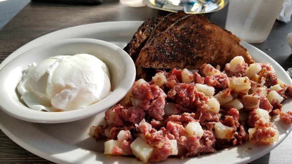 Metro Diner | cafe | 1702 W International Speedway Blvd Space 640, Daytona Beach, FL 32114, USA | 3862561831 OR +1 386-256-1831