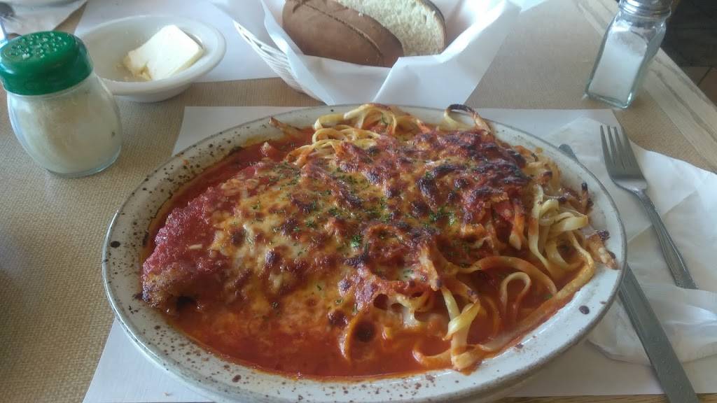 Franks Sunny Italy Family Restaurant | restaurant | 2491 Delaware Ave, Buffalo, NY 14216, USA | 7168765449 OR +1 716-876-5449