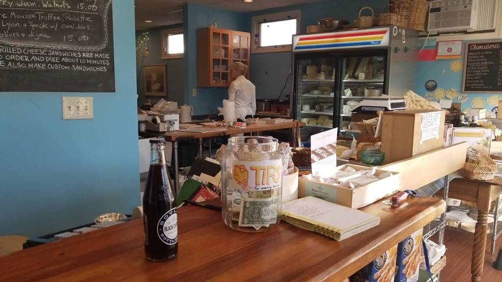 Madison Cheese Shop & Cafe | cafe | 119 Samson Rock Dr, Madison, CT 06443, USA | 2032455168 OR +1 203-245-5168