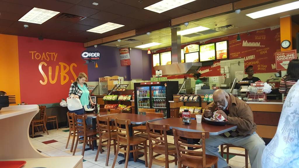 Quiznos | restaurant | 224 N Hogan St, Jacksonville, FL 32202, USA | 9047988889 OR +1 904-798-8889