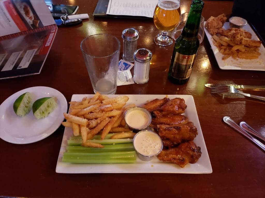 Tilted Kilt Pub and Eatery Schaumburg, IL | restaurant | 1140 E Higgins Rd, Schaumburg, IL 60173, USA | 8474132000 OR +1 847-413-2000