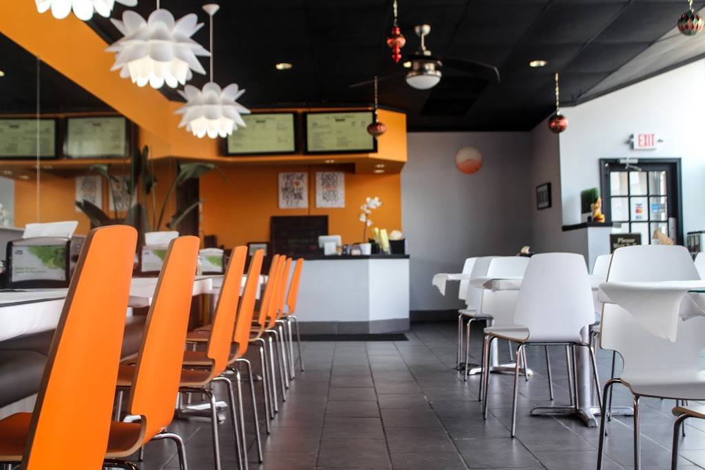 Lil Thai Express - Thai food | restaurant | 499 W 14 Mile Rd, Clawson, MI 48017, USA | 2484396000 OR +1 248-439-6000