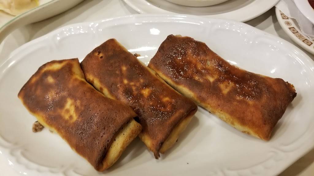 Roberts Russian Cuisine | restaurant | 1603 N La Brea Ave, Los Angeles, CA 90028, USA | 3238514202 OR +1 323-851-4202