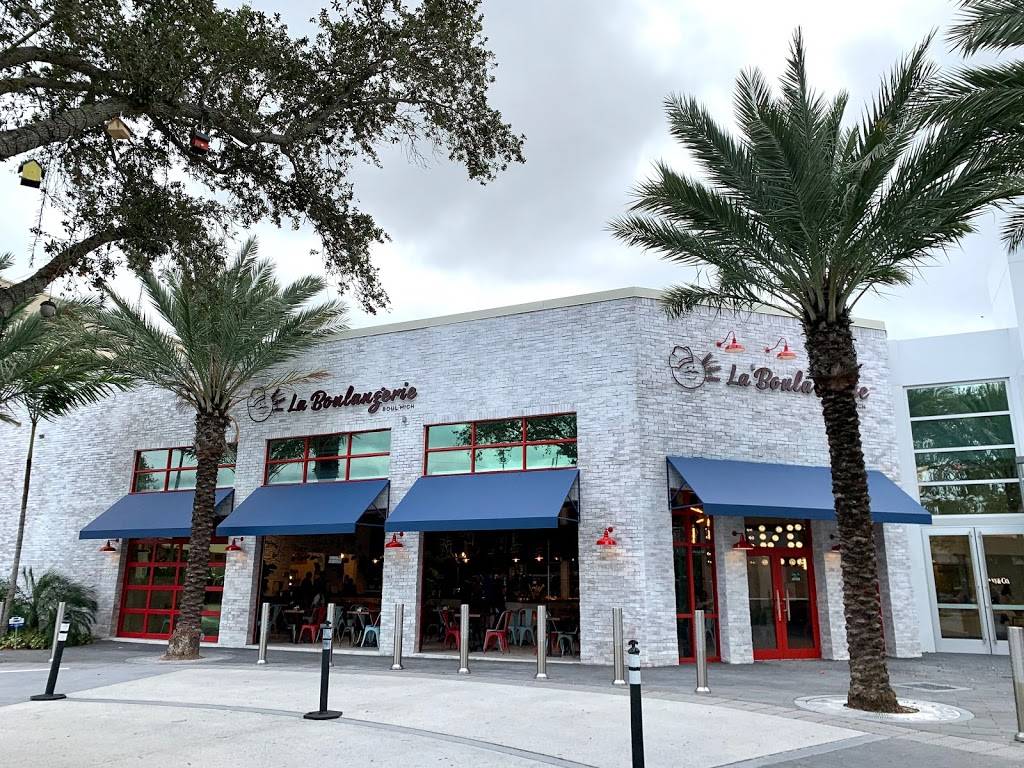 La Boulangerie Boul’Mich Boca Raton | bakery | Between Macy’s and Saks, 6000 Glades Rd Suite 1048A, Boca Raton, FL 33431, USA | 5613618820 OR +1 561-361-8820