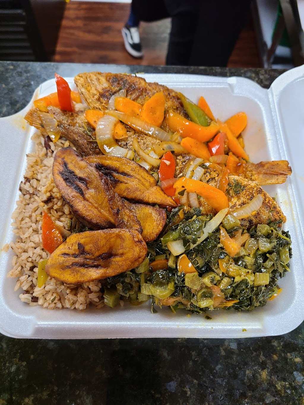 Jewels Caribbean Cuisine | restaurant | 109 Grove Terrace, Newark, NJ 07106, USA | 2488818659 OR +1 248-881-8659