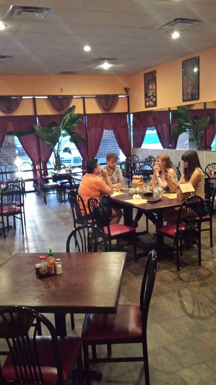 Royal Thai | restaurant | 1006 Hebron Rd, Heath, OH 43056, USA | 7405227116 OR +1 740-522-7116