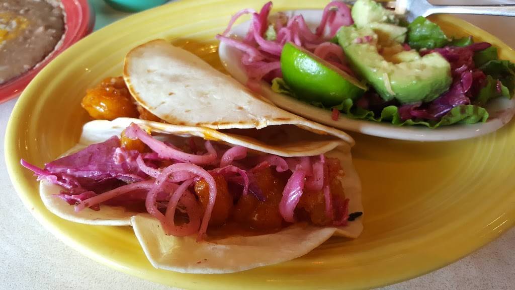 Rosies Mexican Cantina | restaurant | 6196 University Dr NW, Huntsville, AL 35806, USA | 2569221001 OR +1 256-922-1001