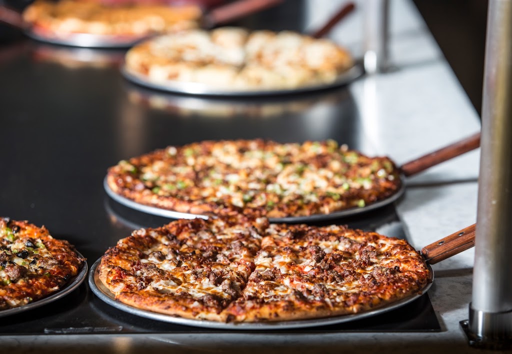 Johnnys Pizza House | restaurant | 5857 Hwy 167, Winnfield, LA 71483, USA | 3182094530 OR +1 318-209-4530