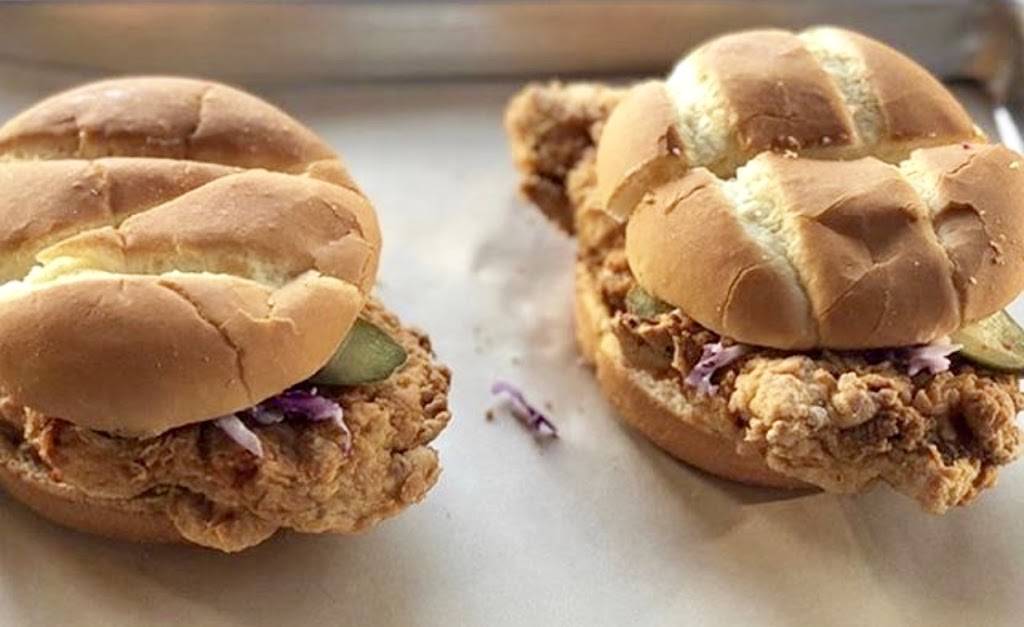 Buttermilk Fried Chicken | restaurant | 238 W Chapman Ave #100, Orange, CA 92866, USA | 7149419124 OR +1 714-941-9124