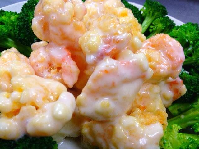 Happy Tuesday | restaurant | 1883 Daly St, Los Angeles, CA 90031, USA | 3232225888 OR +1 323-222-5888