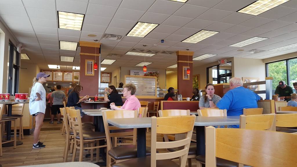 Wendys | restaurant | 1012 W Dekalb St, Camden, SC 29020, USA | 8034328924 OR +1 803-432-8924