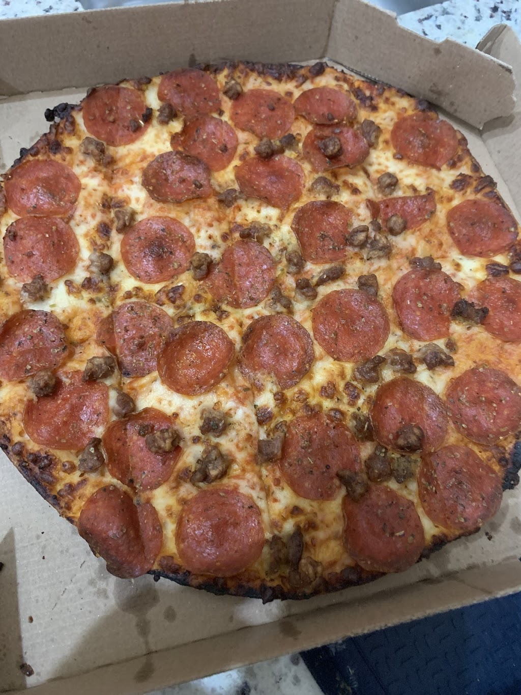 Dominos Pizza | meal delivery | 900 Henderson St, Fort Worth, TX 76102, USA | 8173358888 OR +1 817-335-8888