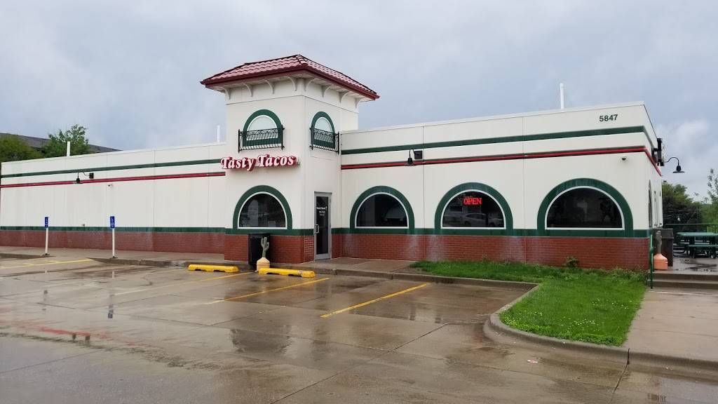 Tasty Tacos | restaurant | 5847 SE 14th St, Des Moines, IA 50320, USA | 5152851946 OR +1 515-285-1946