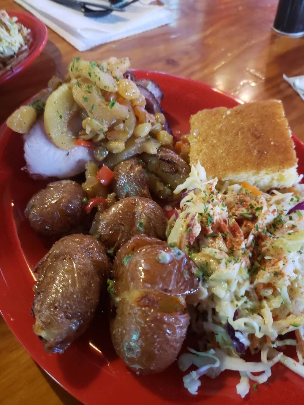 Pat’s Barbecue | restaurant | 155 W Commonwealth Ave, Salt Lake City, UT 84115, USA | 8014845963 OR +1 801-484-5963