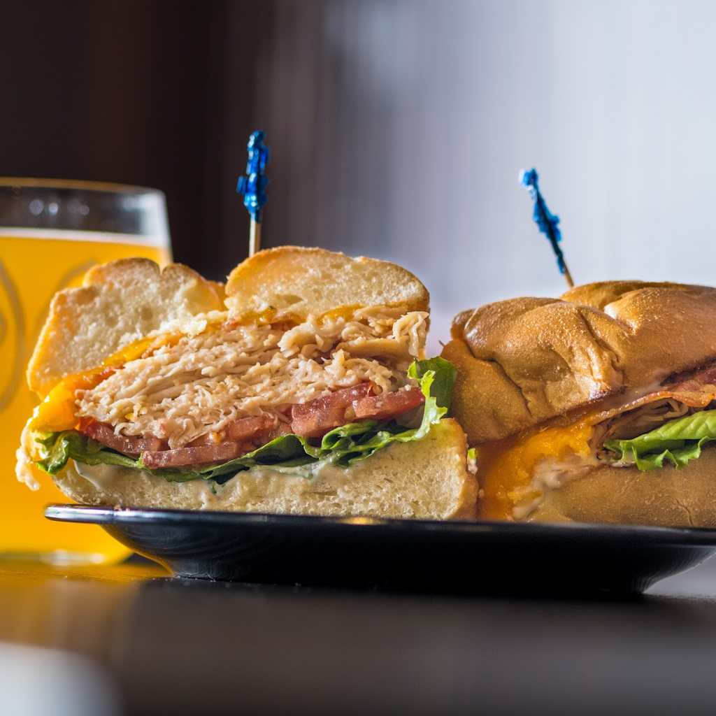 Daves Deli & Gelato | restaurant | 444 Main St, Bethlehem, PA 18018, USA | 6104865885 OR +1 610-486-5885