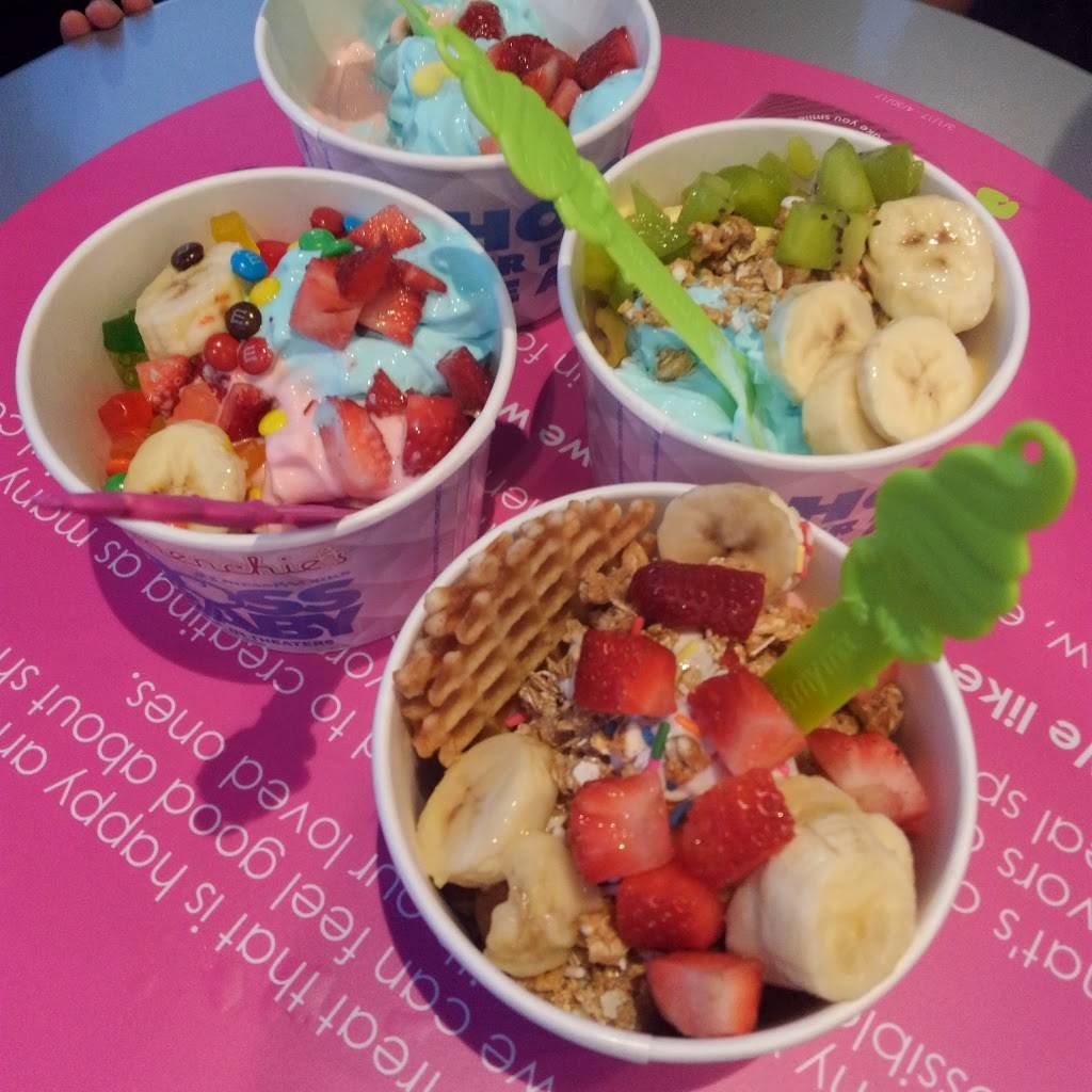 Menchies Frozen Yogurt | bakery | 10619 Valley Blvd Unit D, El Monte, CA 91731, USA | 6264438516 OR +1 626-443-8516