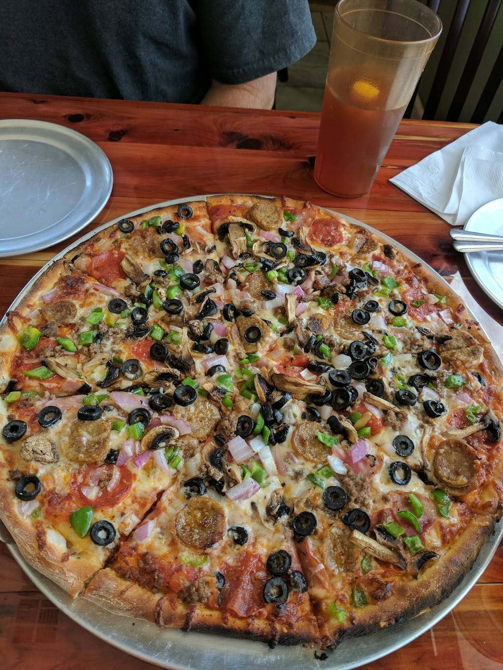 Consilina Pizzeria | restaurant | 1093 Hwy 95 N, Bastrop, TX 78602, USA | 5129855433 OR +1 512-985-5433