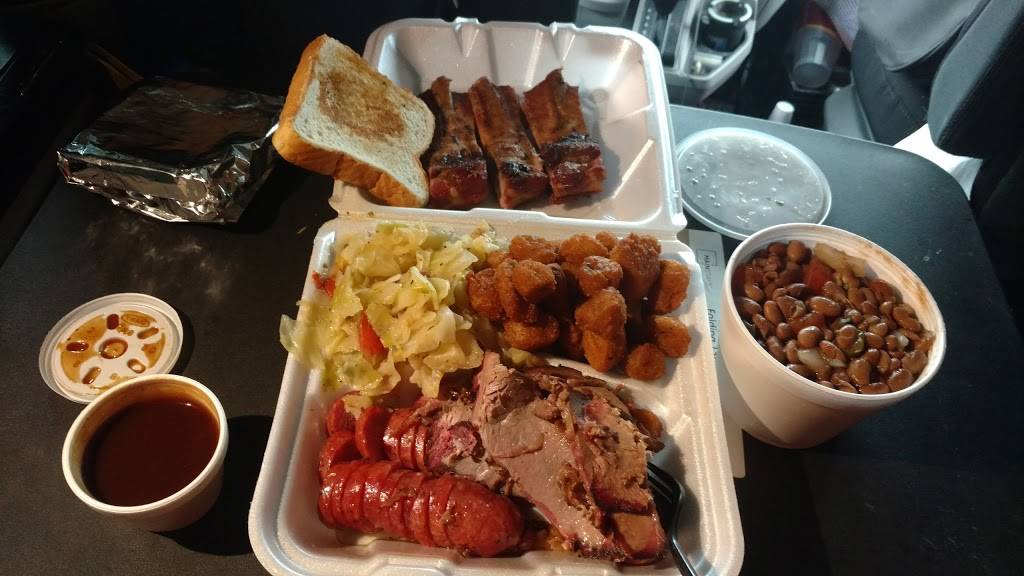 Soulmans Bar-B-Que | restaurant | 8018 S Lancaster Rd, Dallas, TX 75241, USA | 9722288200 OR +1 972-228-8200