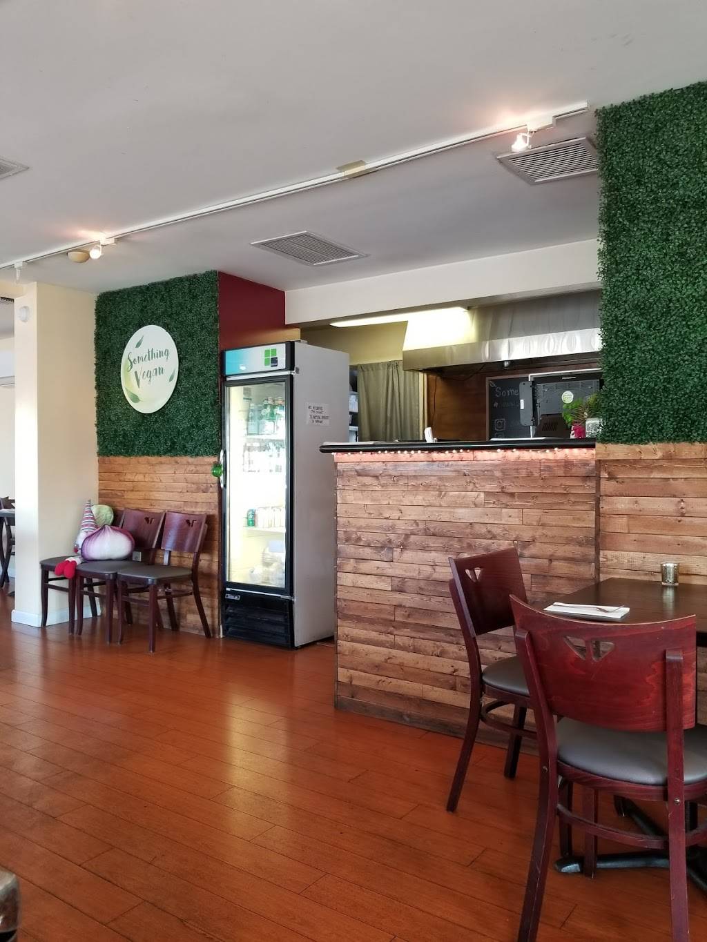 Something Vegan | restaurant | 10000 Riverside Dr, Toluca Lake, CA 91602, USA | 8189803888 OR +1 818-980-3888