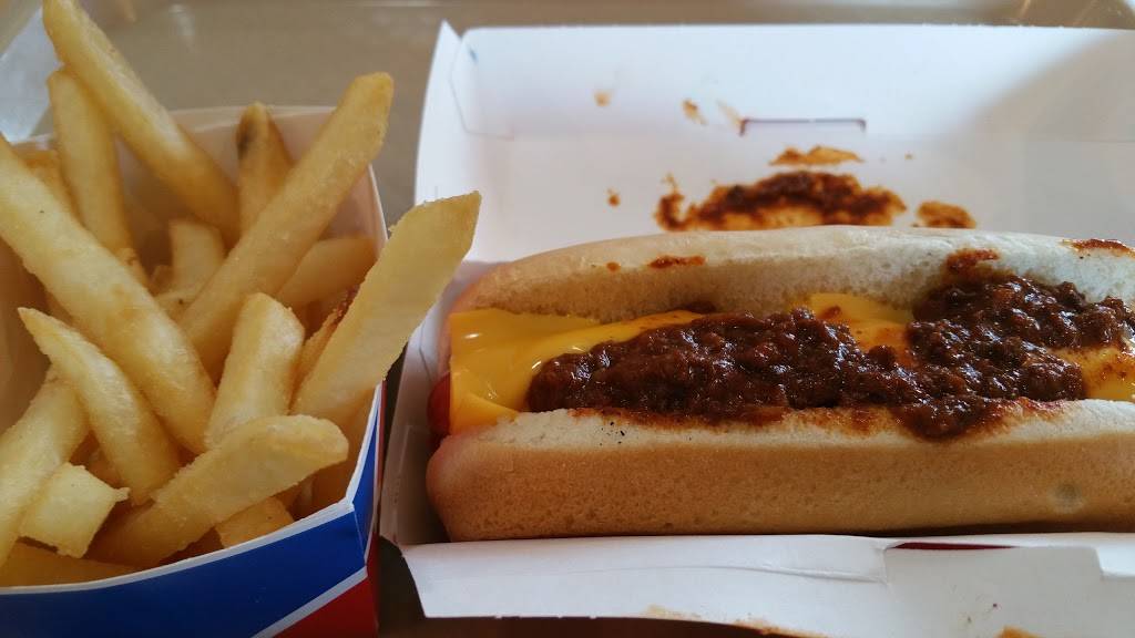 Dairy Queen Grill & Chill | restaurant | 1600 15th Ave, Union Grove, WI 53182, USA | 2628783930 OR +1 262-878-3930