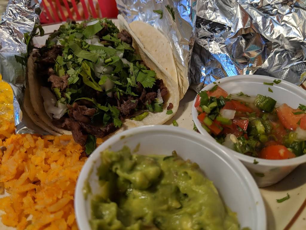 Ocampos Restaurant | restaurant | 34048 County Line Rd, Yucaipa, CA 92399, USA | 9097953076 OR +1 909-795-3076