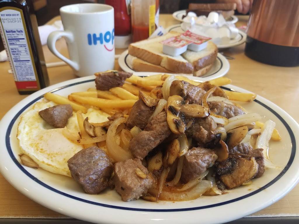 IHOP | restaurant | 3125 Harbor Blvd, Costa Mesa, CA 92626, USA | 7145450800 OR +1 714-545-0800