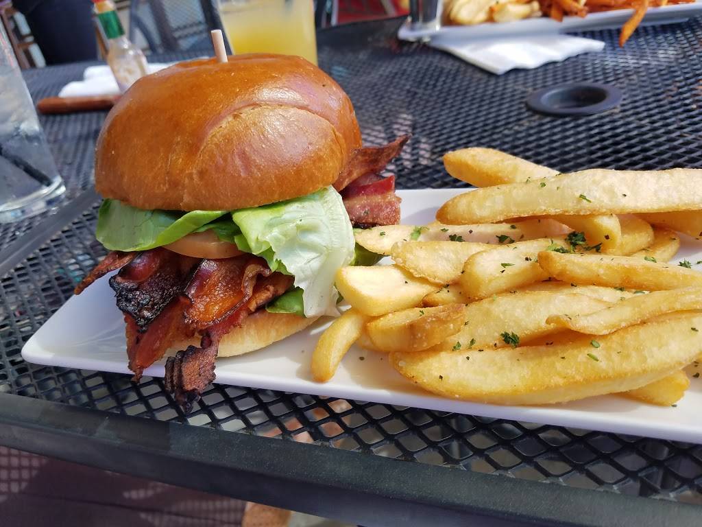 Desert Rose Pizza & Gastropub | restaurant | 6729 N 57th Dr B, Glendale, AZ 85301, USA | 6239373004 OR +1 623-937-3004