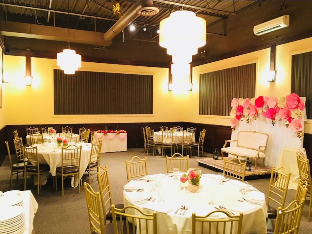 Badshah Grill | restaurant | 5130 Dixie Rd #14, Mississauga, ON L4W 4K2, Canada | 9056256673 OR +1 905-625-6673