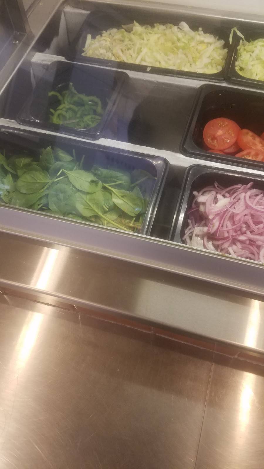 Subway Restaurants | restaurant | 1628 Montebello Town Center, Bldg FC Store 1, The Shops at Montebello, Montebello, CA 90640, USA | 3237216608 OR +1 323-721-6608