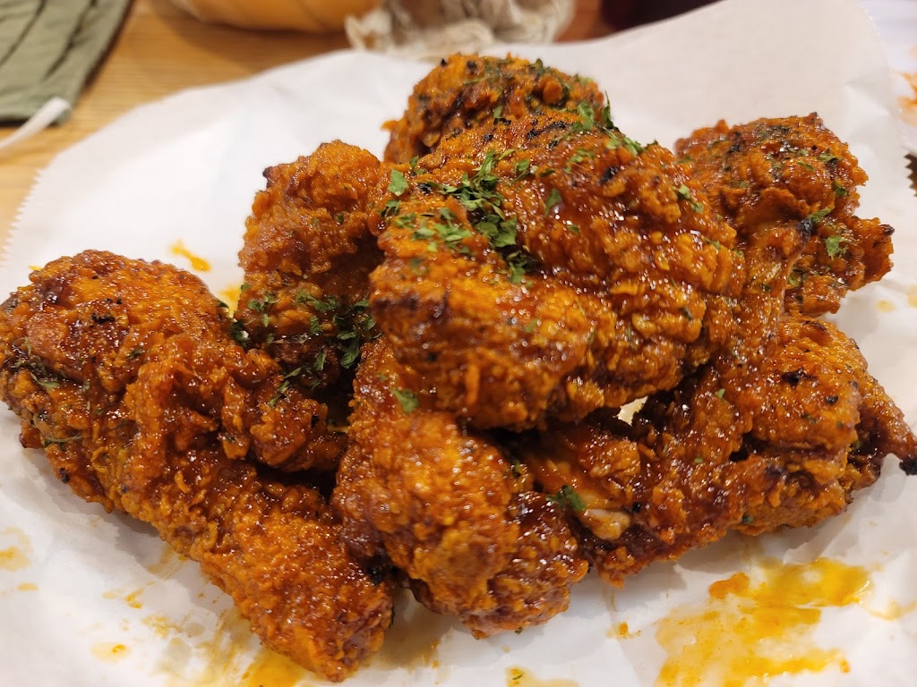 CM Chicken Columbus | meal takeaway | 1132 W Henderson Rd, Columbus, OH 43220, USA | 6149146144 OR +1 614-914-6144