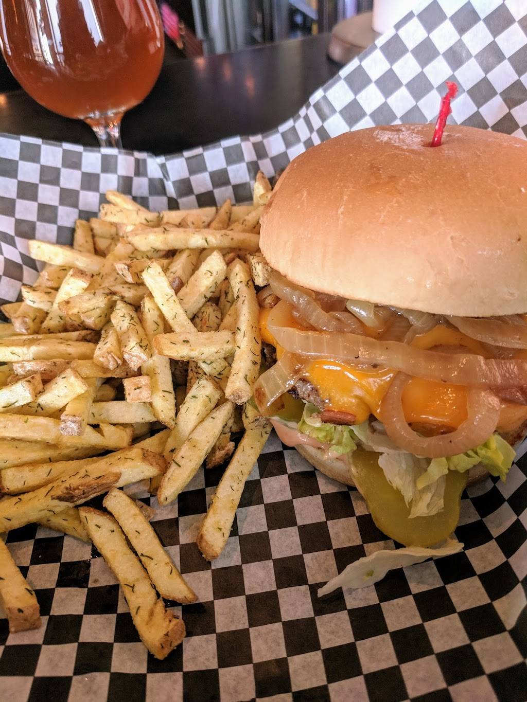 JL Beers Burnsville | restaurant | 1230 County Rd 42 W, Burnsville, MN 55337, USA | 9524566939 OR +1 952-456-6939