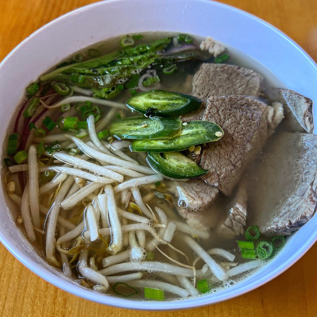 Buena Pho | restaurant | 601 US Hwy 24 N, Buena Vista, CO 81211, USA | 7193954882 OR +1 719-395-4882