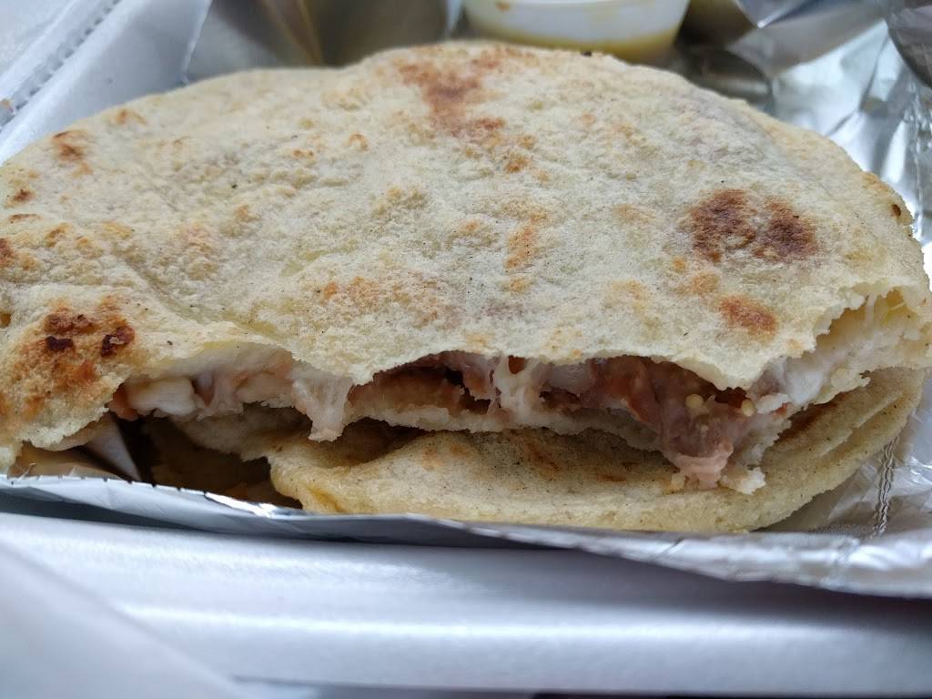 Marias Kitchen & Bar | restaurant | 805 N Broadway, Lexington, KY 40508, USA | 8593099039 OR +1 859-309-9039