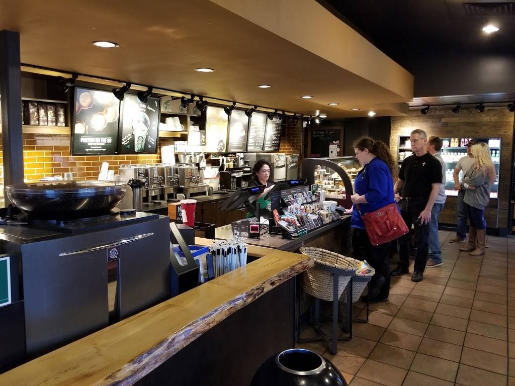 Starbucks | cafe | 502 W California St, Gainesville, TX 76240, USA | 9406121758 OR +1 940-612-1758