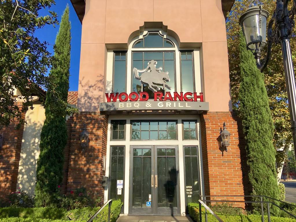 Wood Ranch | meal takeaway | 189 The Grove Dr, Los Angeles, CA 90036, USA | 3239376800 OR +1 323-937-6800